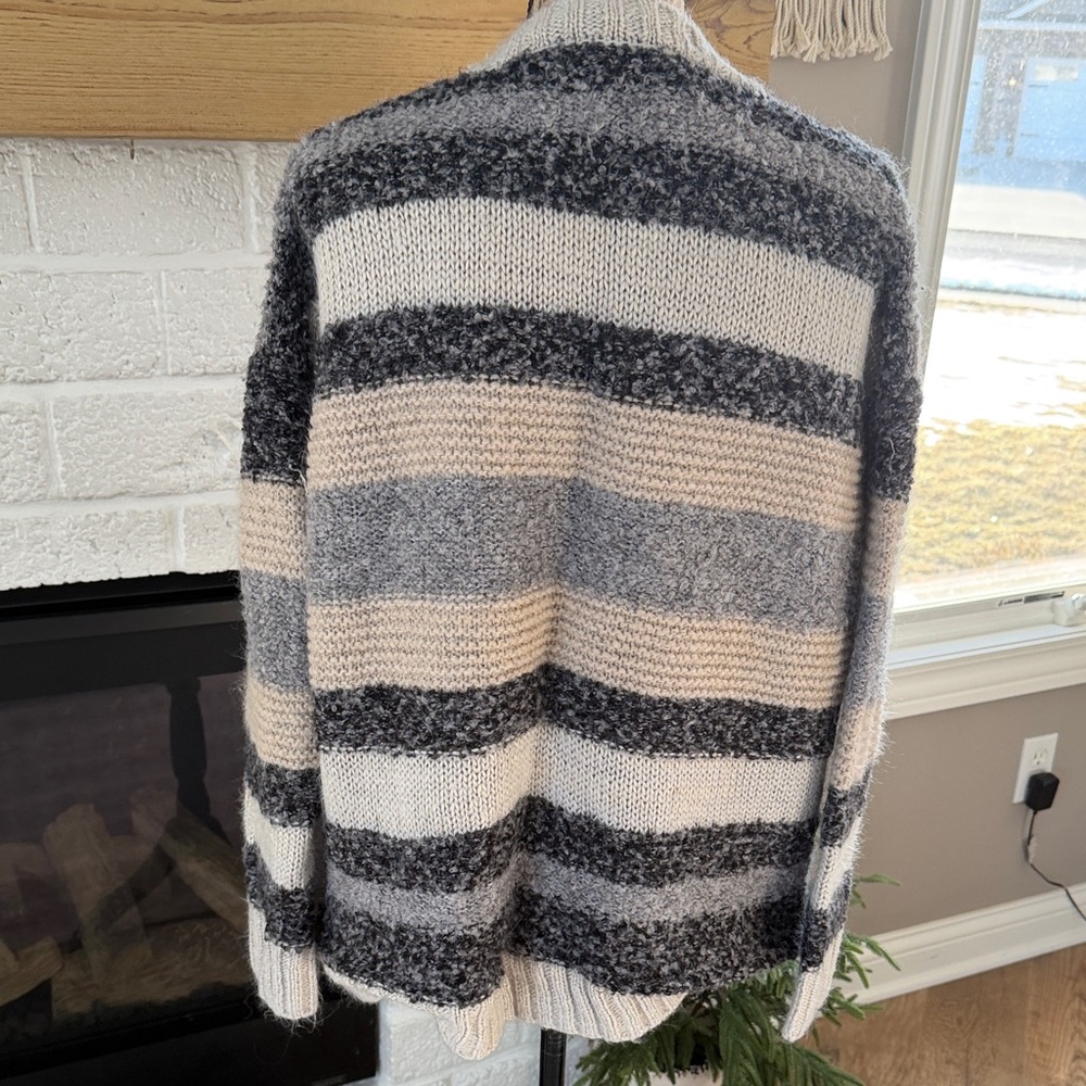 BKE Cozy Striped Cardigan - Black, Gray, Cream - Picture 6 of 6